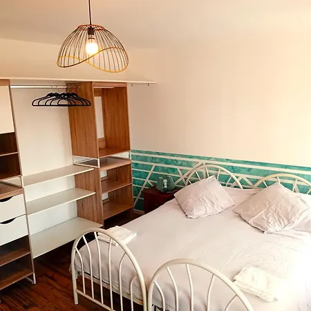 Belle Spacieuse Pour 1 Ou 2 Personnes Homestay *