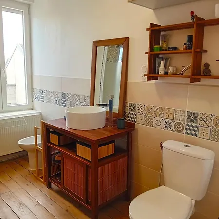 Belle Spacieuse Pour 1 Ou 2 Personnes Homestay Hautmont