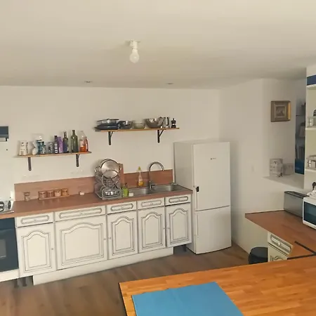 Belle Spacieuse Pour 1 Ou 2 Personnes Homestay Hautmont